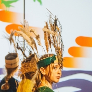 Moogie Wonderland: Children from the Cornwall Youth Noise Orchestra making experimental music and sound.